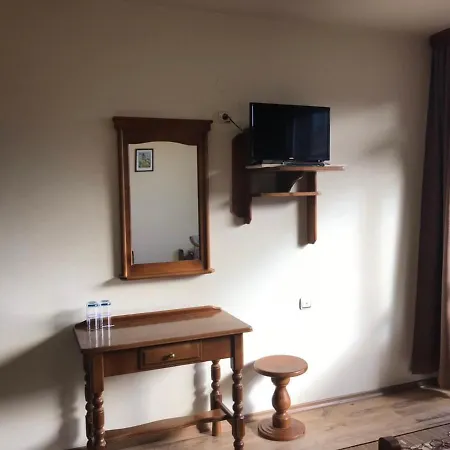 호텔 Hadji Georgi 2*